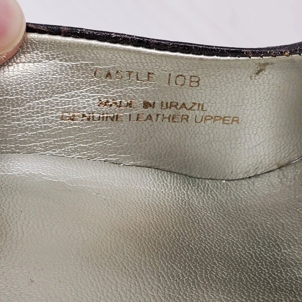 Unisa Castle Dark Brown Croc Embossed Leather Pumps‎ W 10B 90s Y2K Office Siren